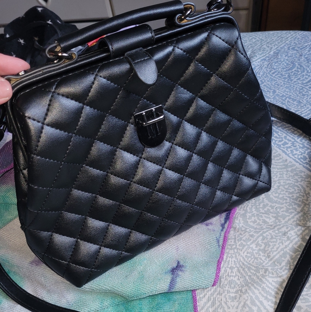 RoRox Pippa quilted doctor bag